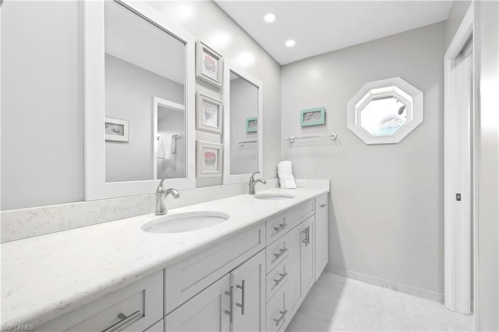 2261 Kings Lake Blvd, Naples, FL 34112 Photo