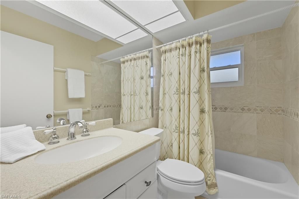 2261 Kings Lake Blvd, Naples, FL 34112 Photo