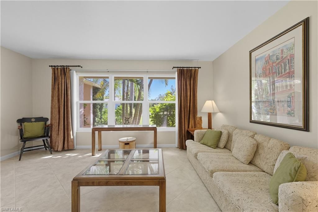 2261 Kings Lake Blvd, Naples, FL 34112 Photo