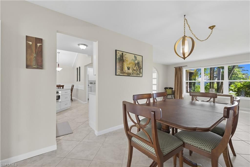 2261 Kings Lake Blvd, Naples, FL 34112 Photo