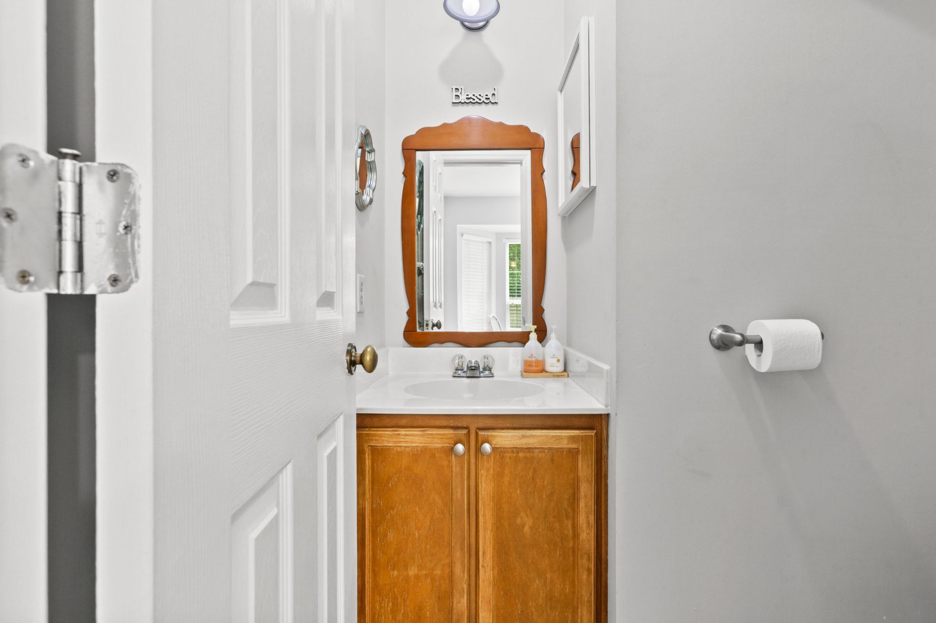448 Indigo Road Photo 15