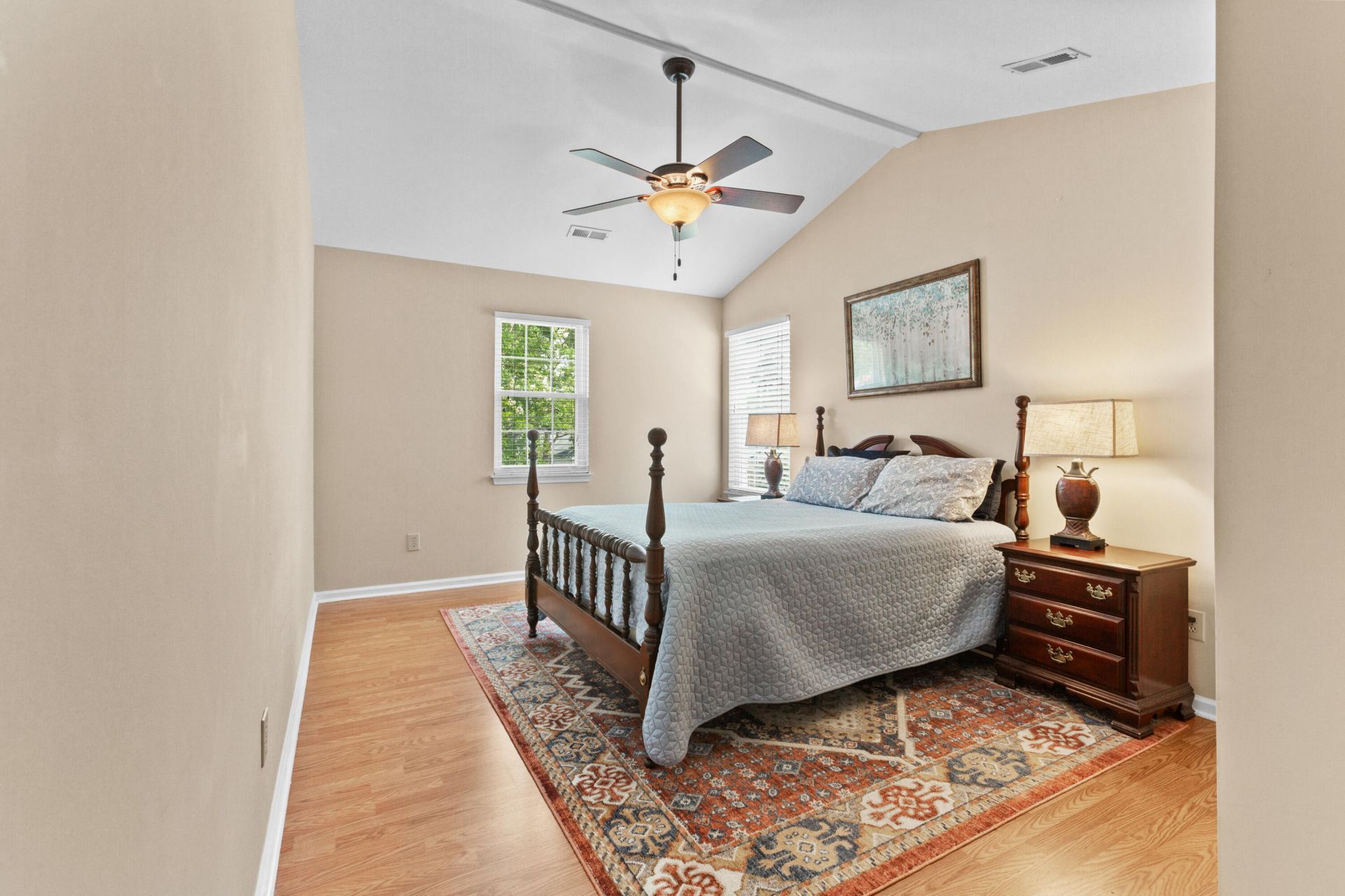 448 Indigo Road Photo 17