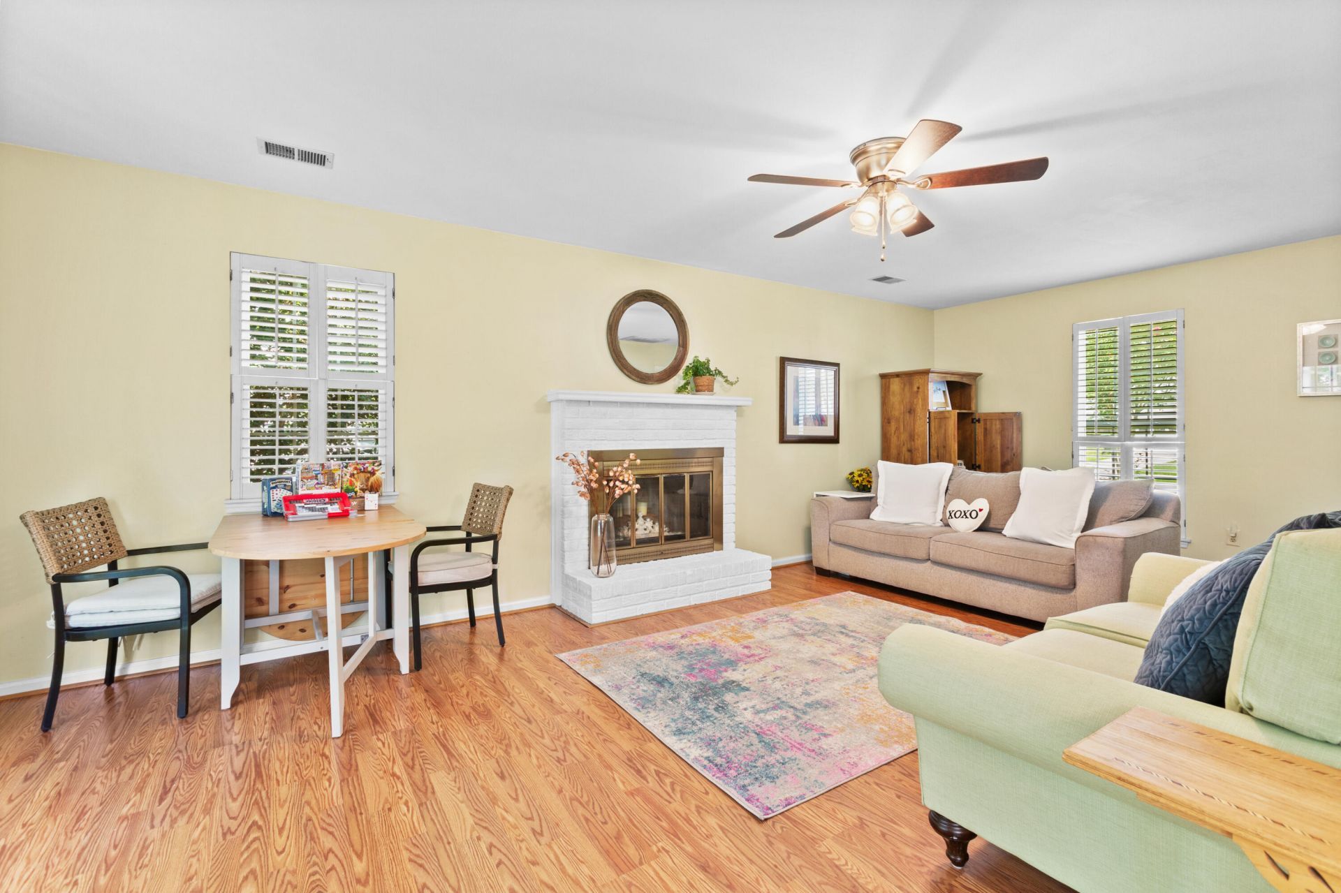 448 Indigo Road Photo 7