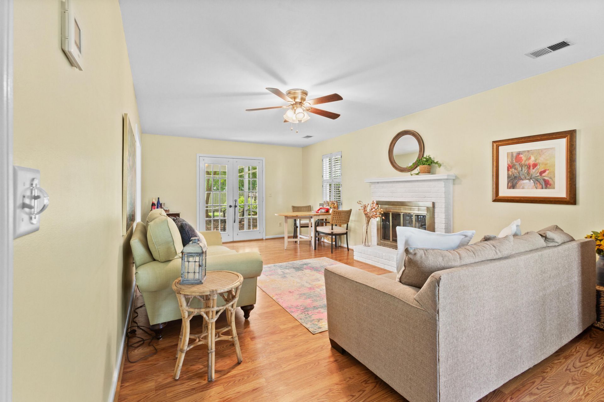 448 Indigo Road Photo 7
