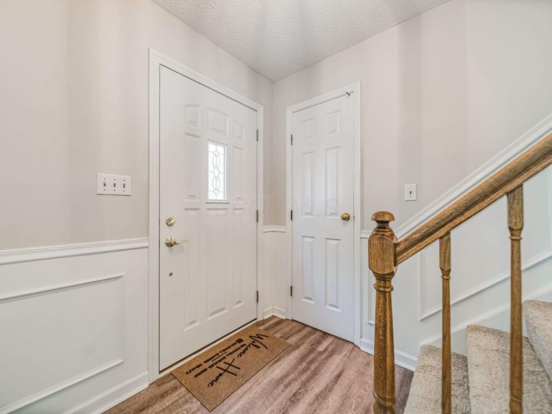 5925 Muncie Court, Dublin, OH 43017 Photo 6