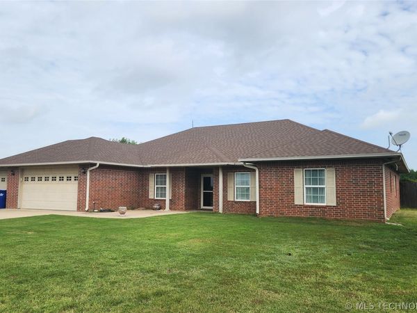 110 Mayberry , Mead, OK 73449