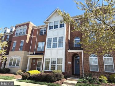 19410 FRONT STREET , LEESBURG, VA 20176