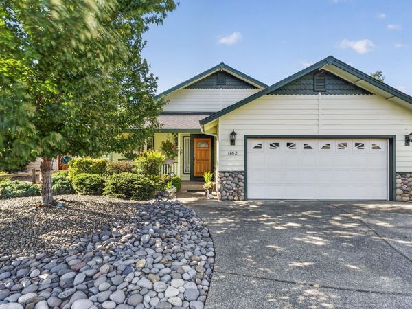 1162 Westerly Court, Grants Pass, OR 97527