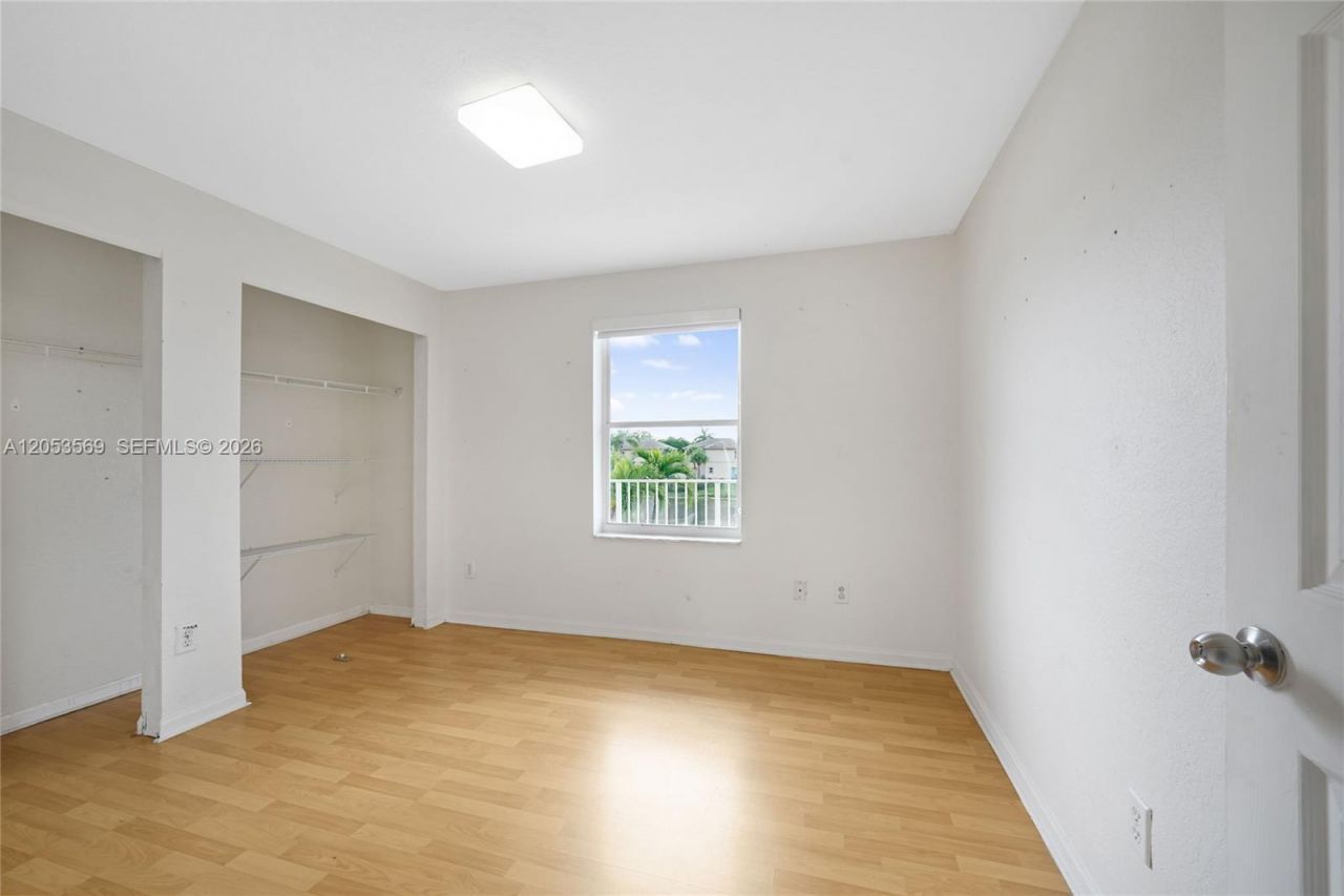 850 NW 168th Ave, Pembroke Pines, FL 33028 Photo