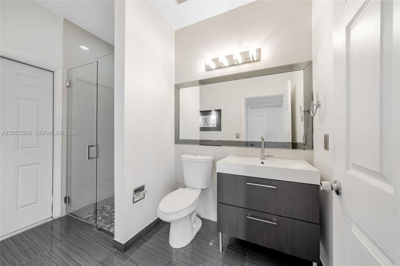 850 NW 168th Ave, Pembroke Pines, FL 33028 Photo
