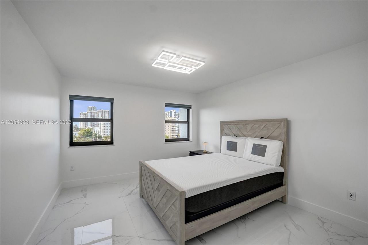 1201 S Ocean Dr, Unit 602S, Hollywood, FL 33019 Photo