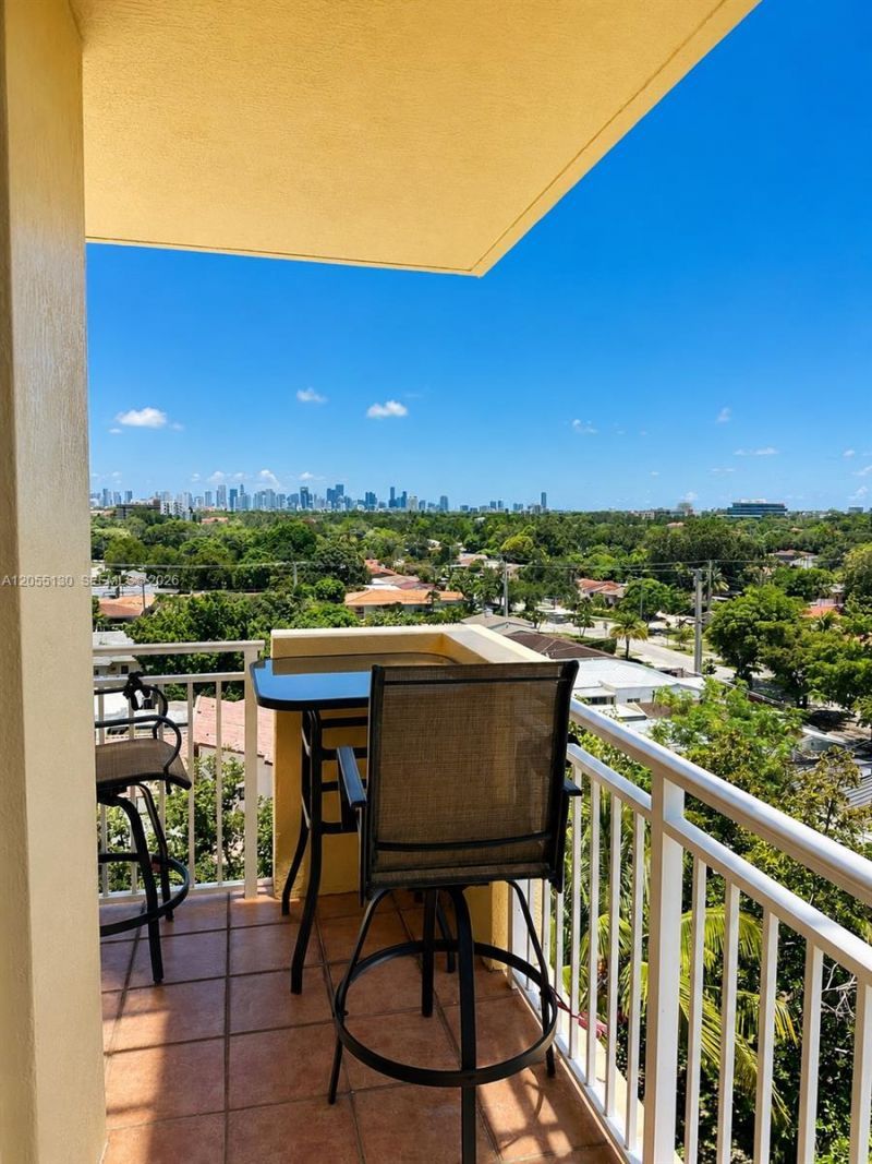 215 SW 42nd Ave, Unit 710, Miami, FL 33134 Photo