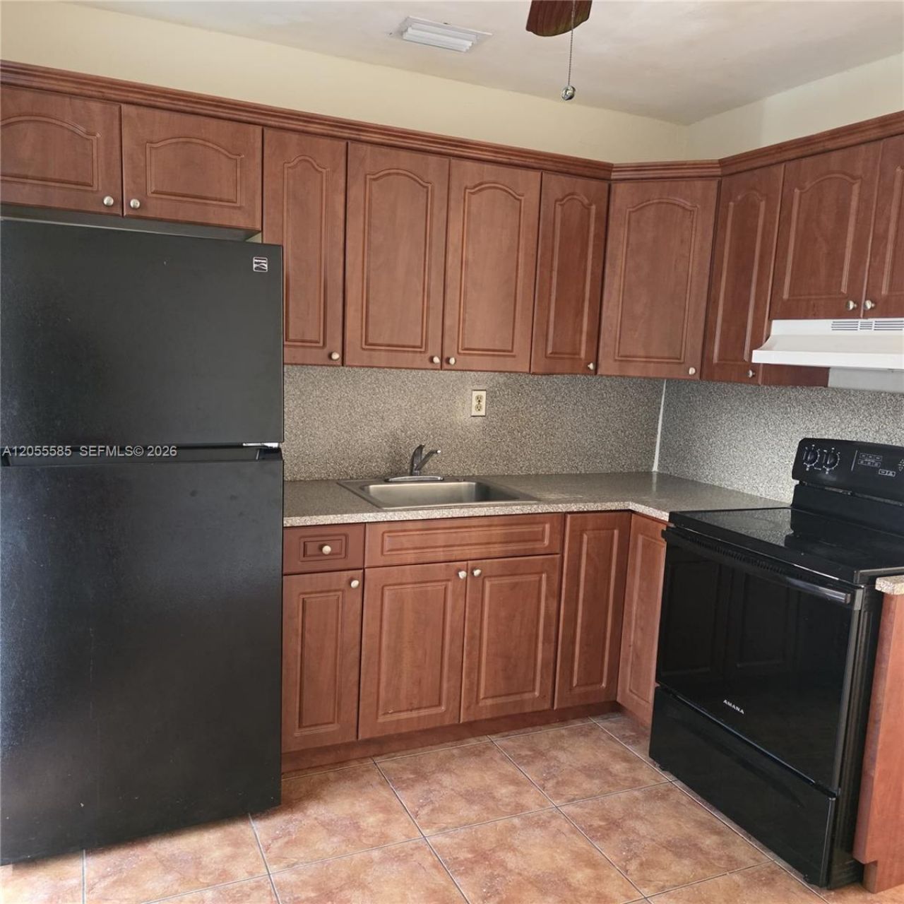 319 Beacom Blvd , Unit #319, Miami, FL 33135 Photo