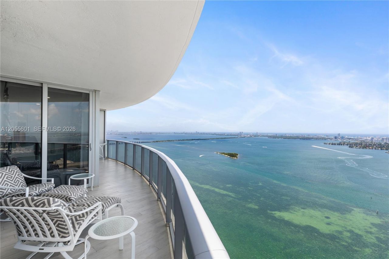 488 NE 18th St, Unit 5012, Miami, FL 33132 Photo