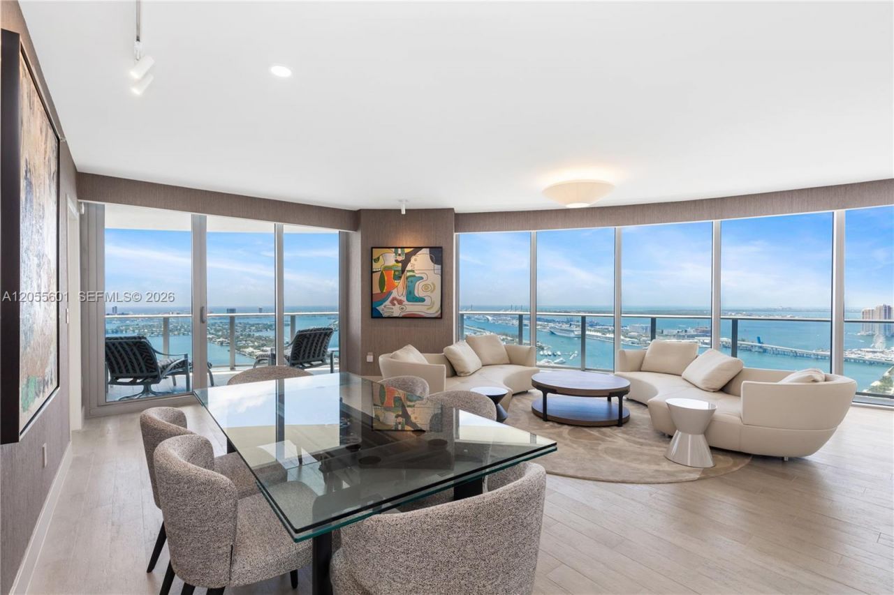 488 NE 18th St, Unit 5012, Miami, FL 33132 Photo