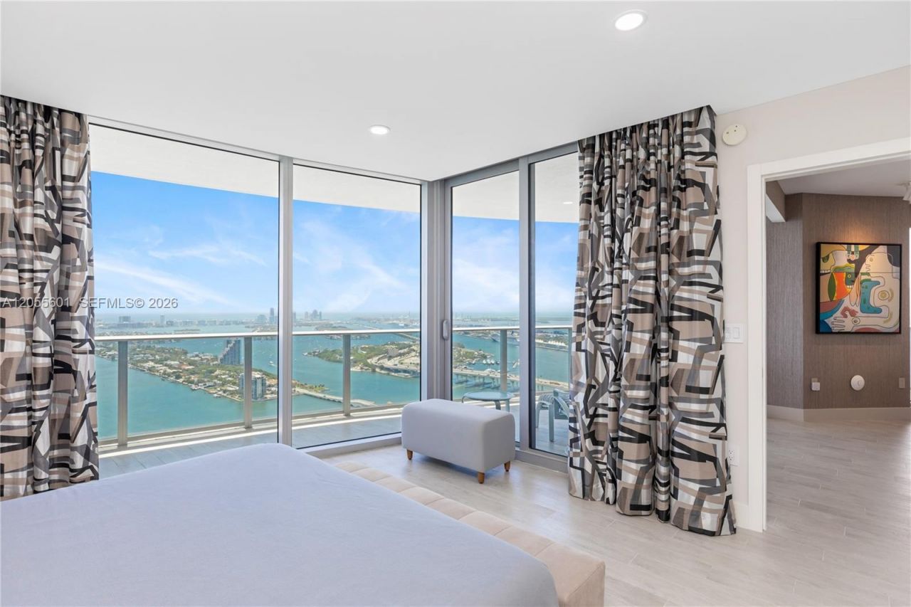 488 NE 18th St, Unit 5012, Miami, FL 33132 Photo