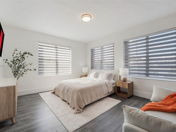 301 SW 10th Ave, Unit 4, Miami, FL 33130