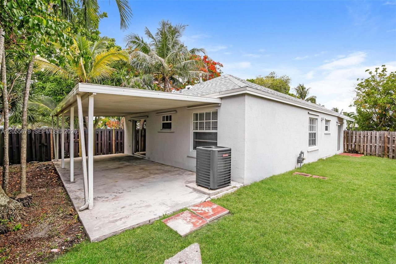 10352 SW 208th Ln, Cutler Bay, FL 33189 Photo