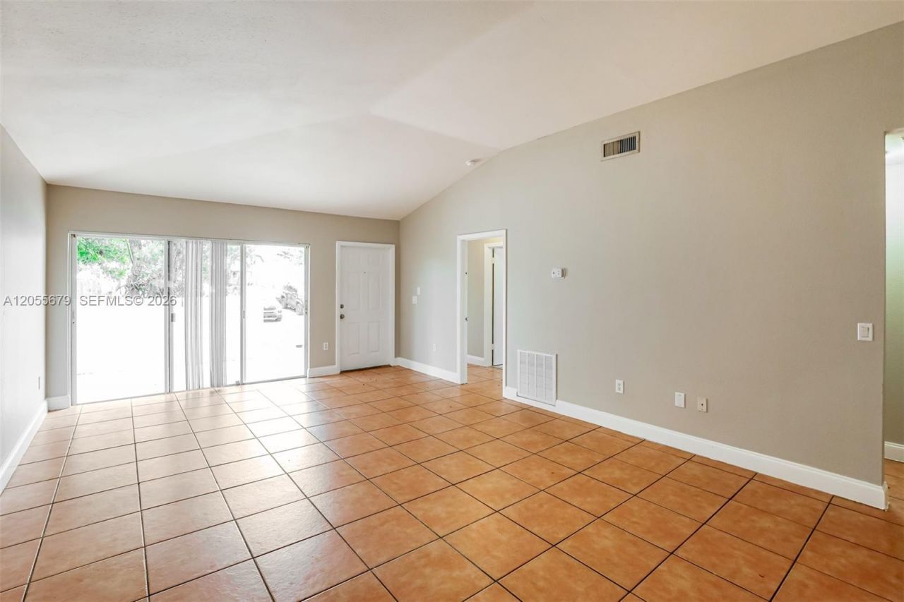10352 SW 208th Ln, Cutler Bay, FL 33189 Photo