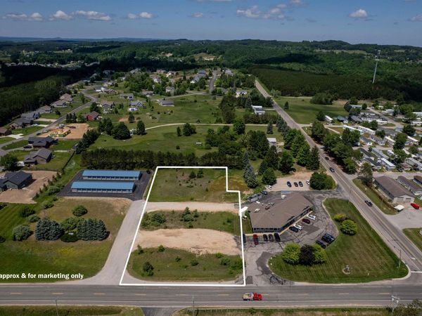 Long Lake Road N, Traverse City, MI 49684