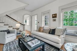 55 Laurens Street photo 4