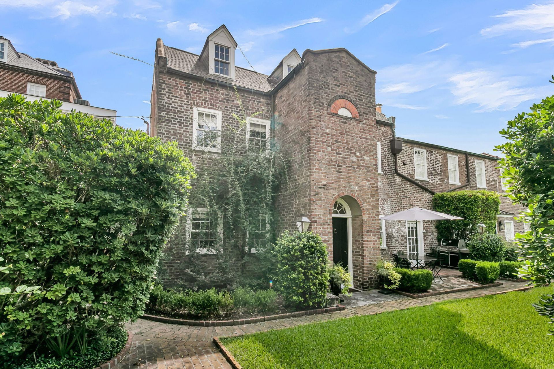 55 Laurens Street Photo 36