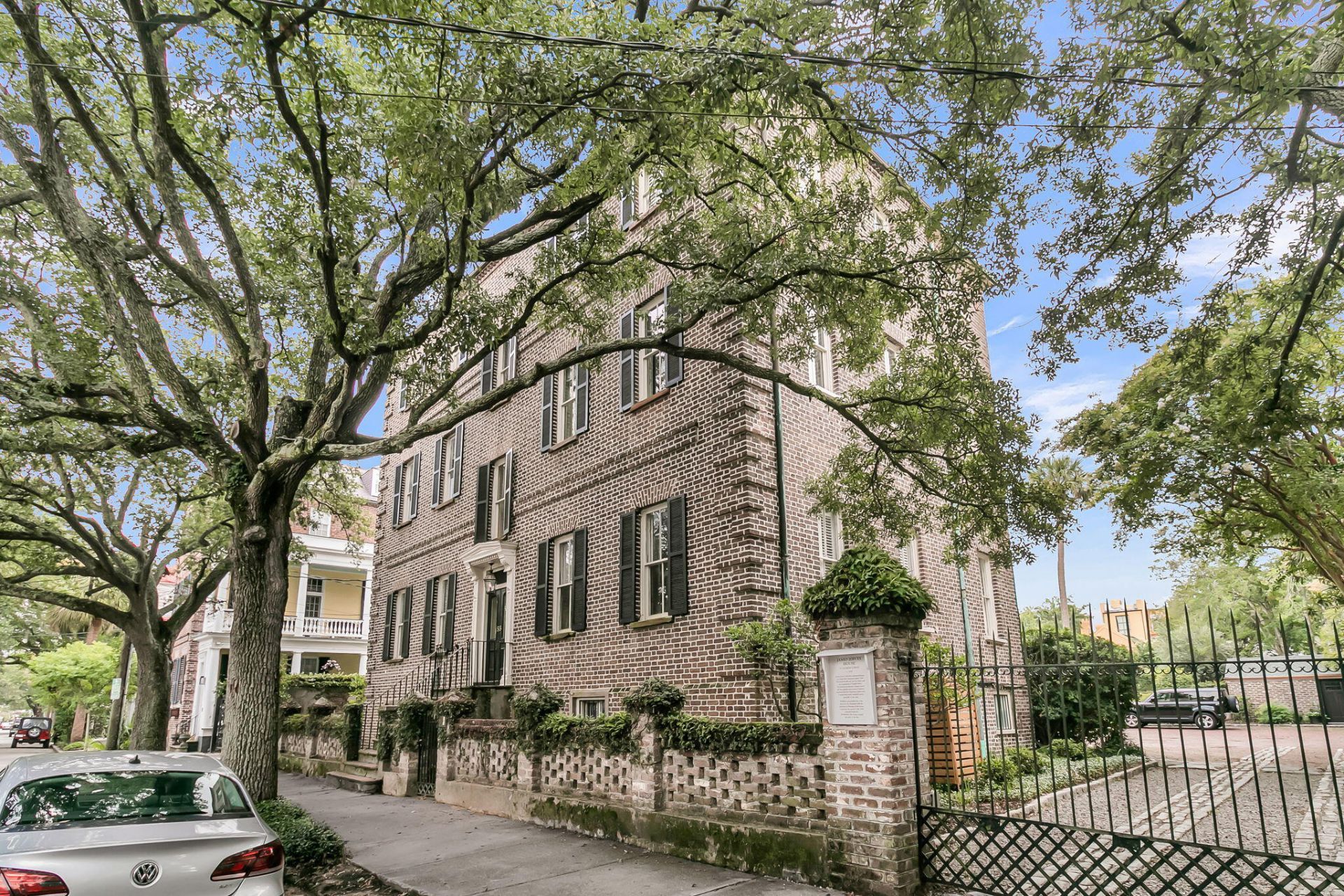 55 Laurens Street Photo 42