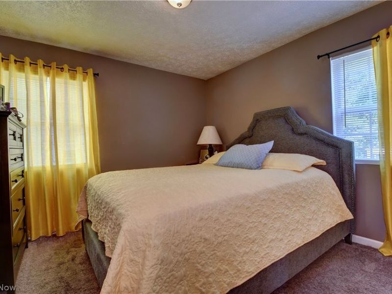 888 Frederick Boulevard, Akron, OH 44320 Photo 7