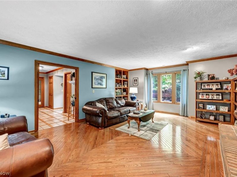 9715 Knightsbridge Lane, Concord Township, OH 44060 Photo 13