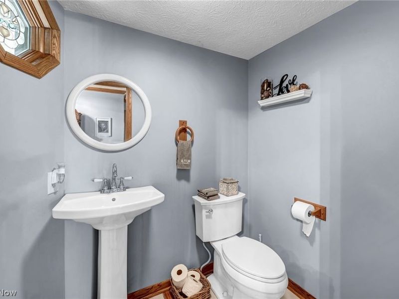 9715 Knightsbridge Lane, Concord Township, OH 44060 Photo 19