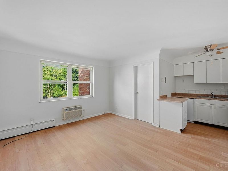 6469 Montgomery Road, Cincinnati, OH 45213 Photo 6