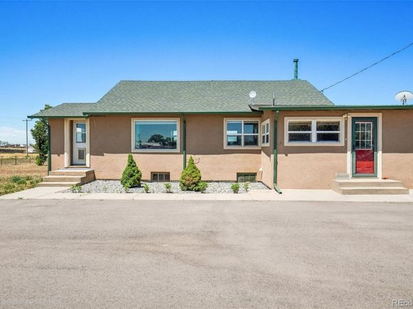 33649 Highway 52 , Keenesburg, CO 80643