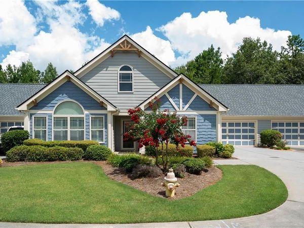 18 Mary Lane NE, White, GA 30184