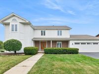 1858 Princeton Circle, Naperville, IL 60565 primary photo