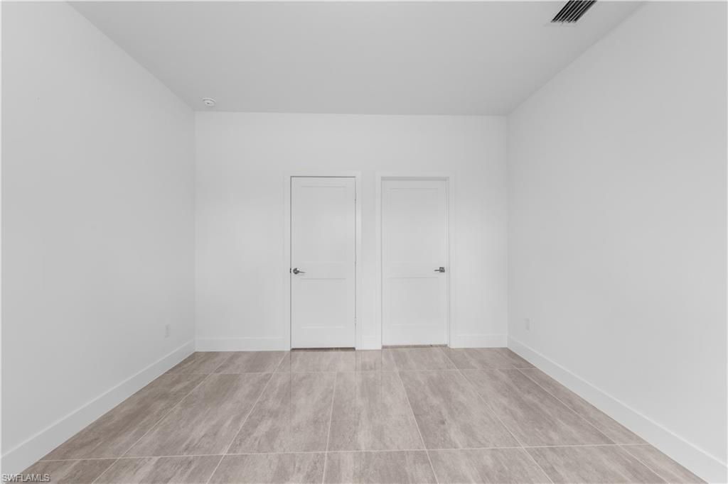 1142 Dutchess St E, Lehigh Acres, FL 33974 Photo