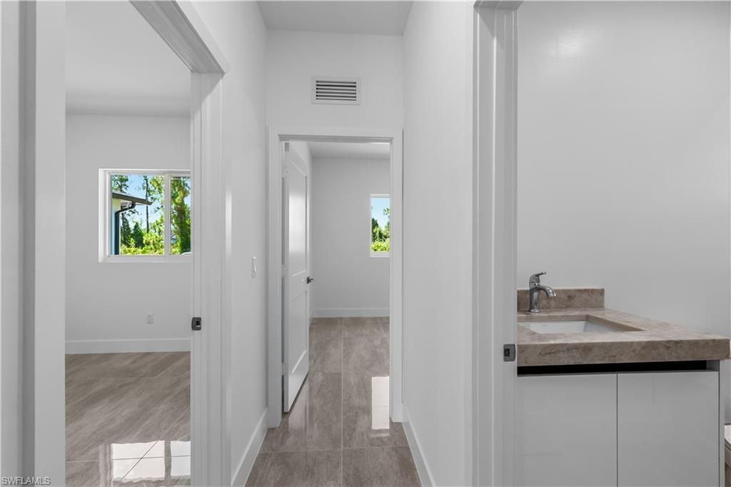 1142 Dutchess St E, Lehigh Acres, FL 33974 Photo