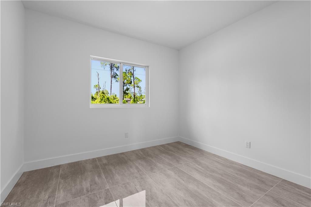 1142 Dutchess St E, Lehigh Acres, FL 33974 Photo