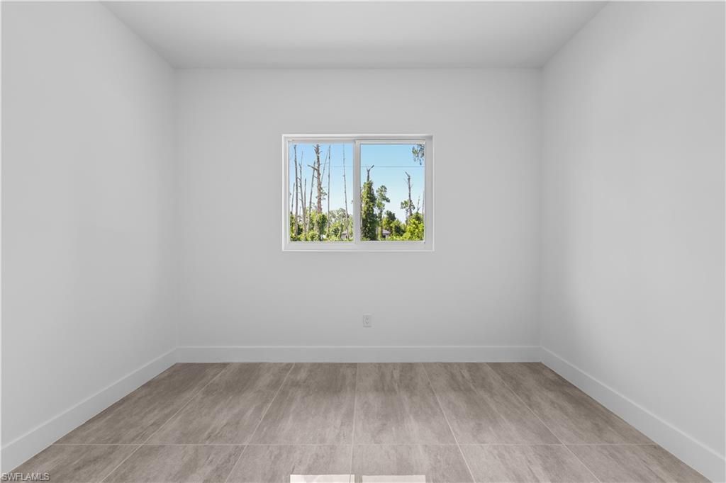 1142 Dutchess St E, Lehigh Acres, FL 33974 Photo