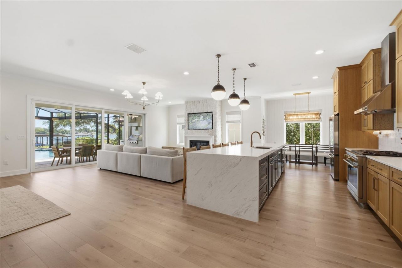 3001 S Osceola Avenue, Orlando, FL 32806 Photo