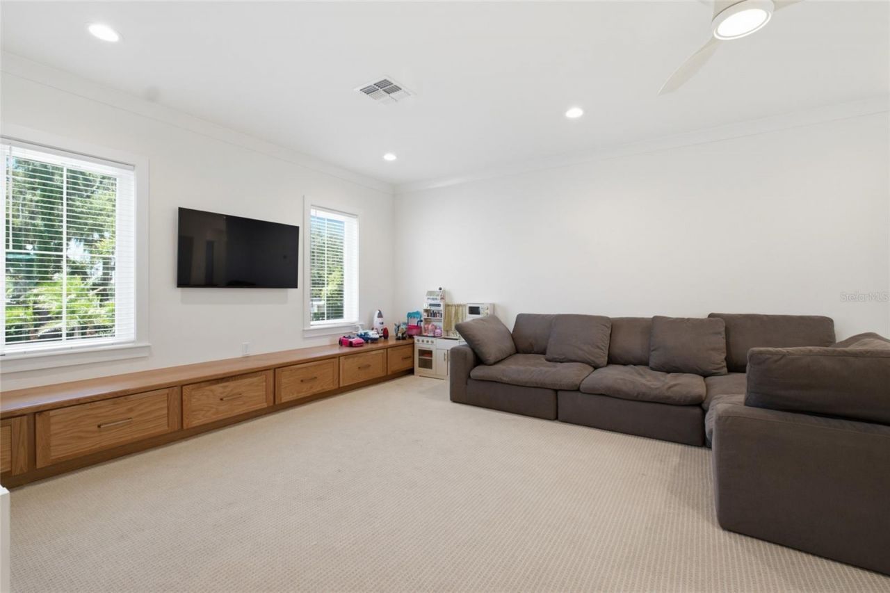 3001 S Osceola Avenue, Orlando, FL 32806 Photo