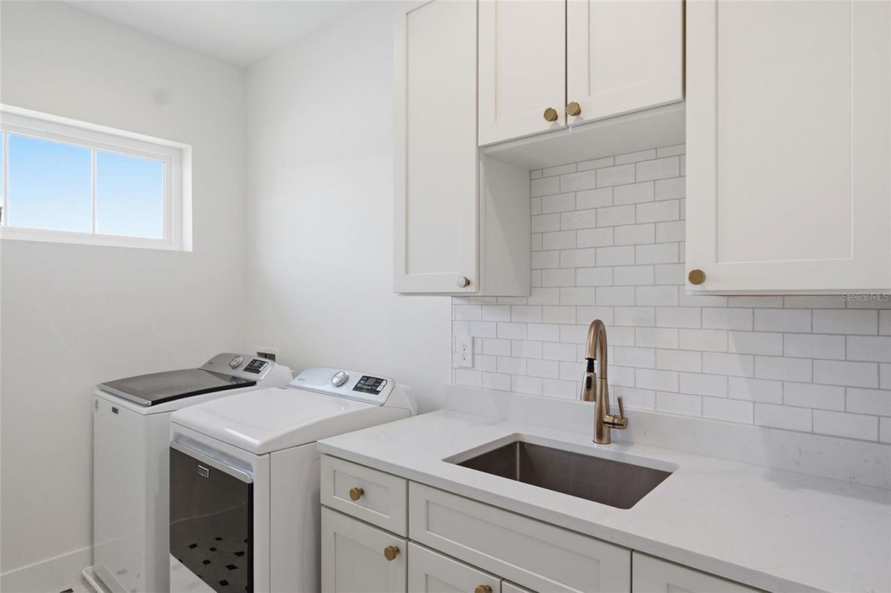 3001 S Osceola Avenue, Orlando, FL 32806 Photo