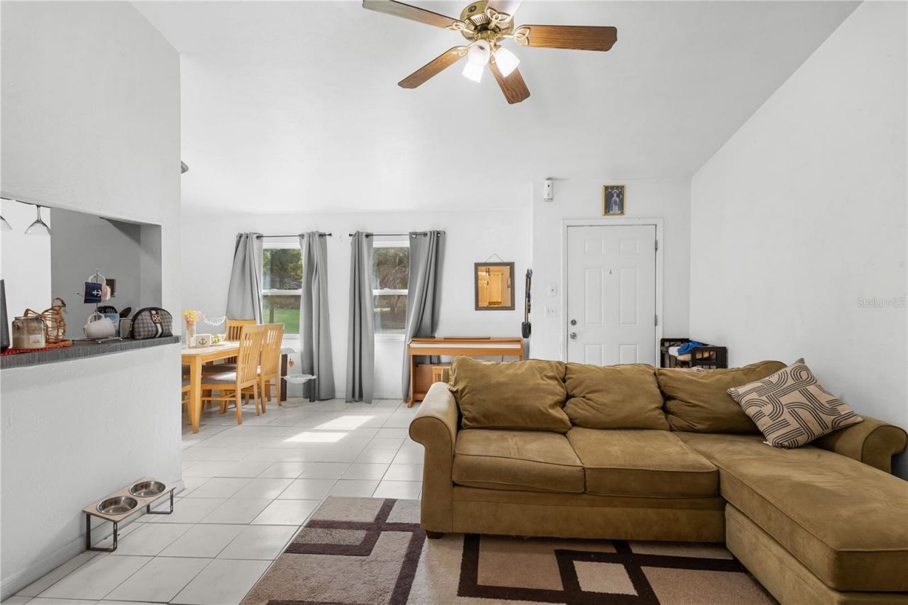 2038 SW 70th Terrace , Gainesville, FL 32607 Photo