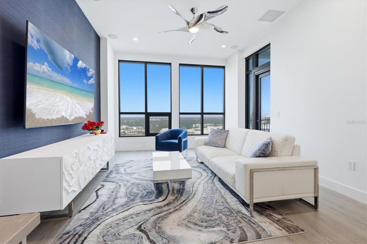 33 S Palm Avenue, Unit 1503, Sarasota, FL 34236 Photo