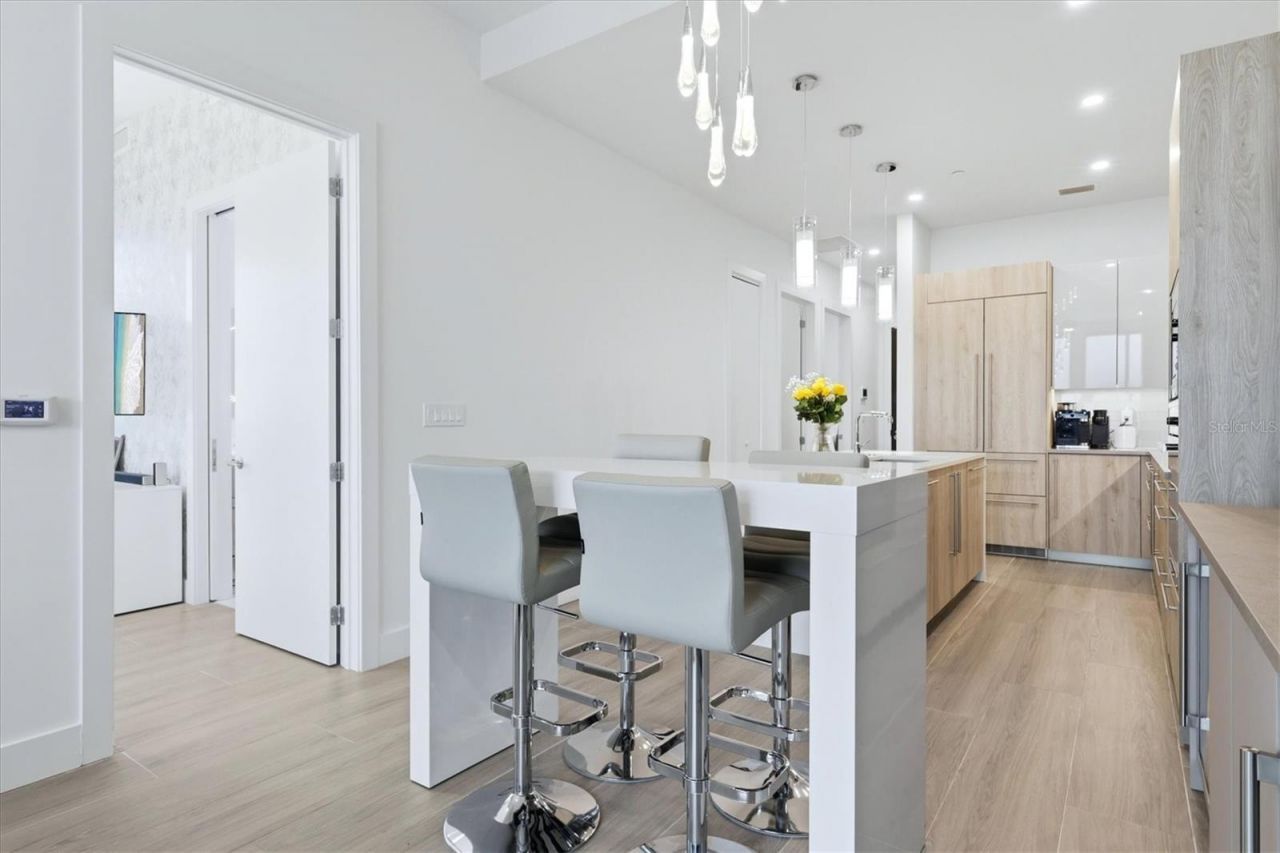 33 S Palm Avenue, Unit 1503, Sarasota, FL 34236 Photo