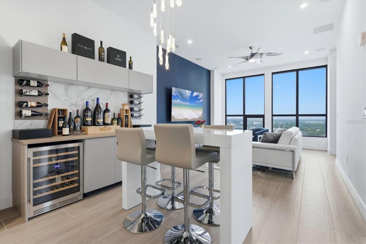 33 S Palm Avenue, Unit 1503, Sarasota, FL 34236 Photo