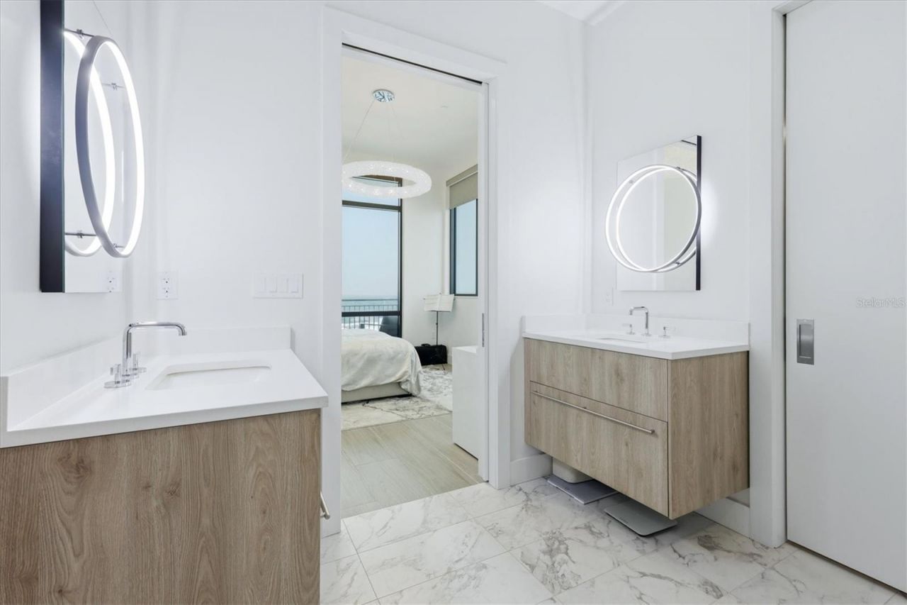 33 S Palm Avenue, Unit 1503, Sarasota, FL 34236 Photo