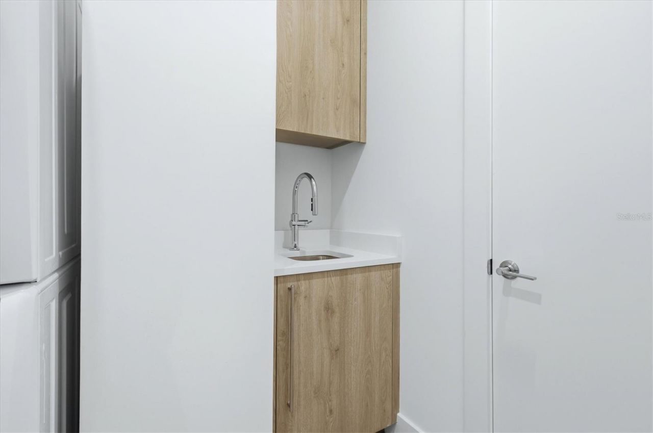 33 S Palm Avenue, Unit 1503, Sarasota, FL 34236 Photo