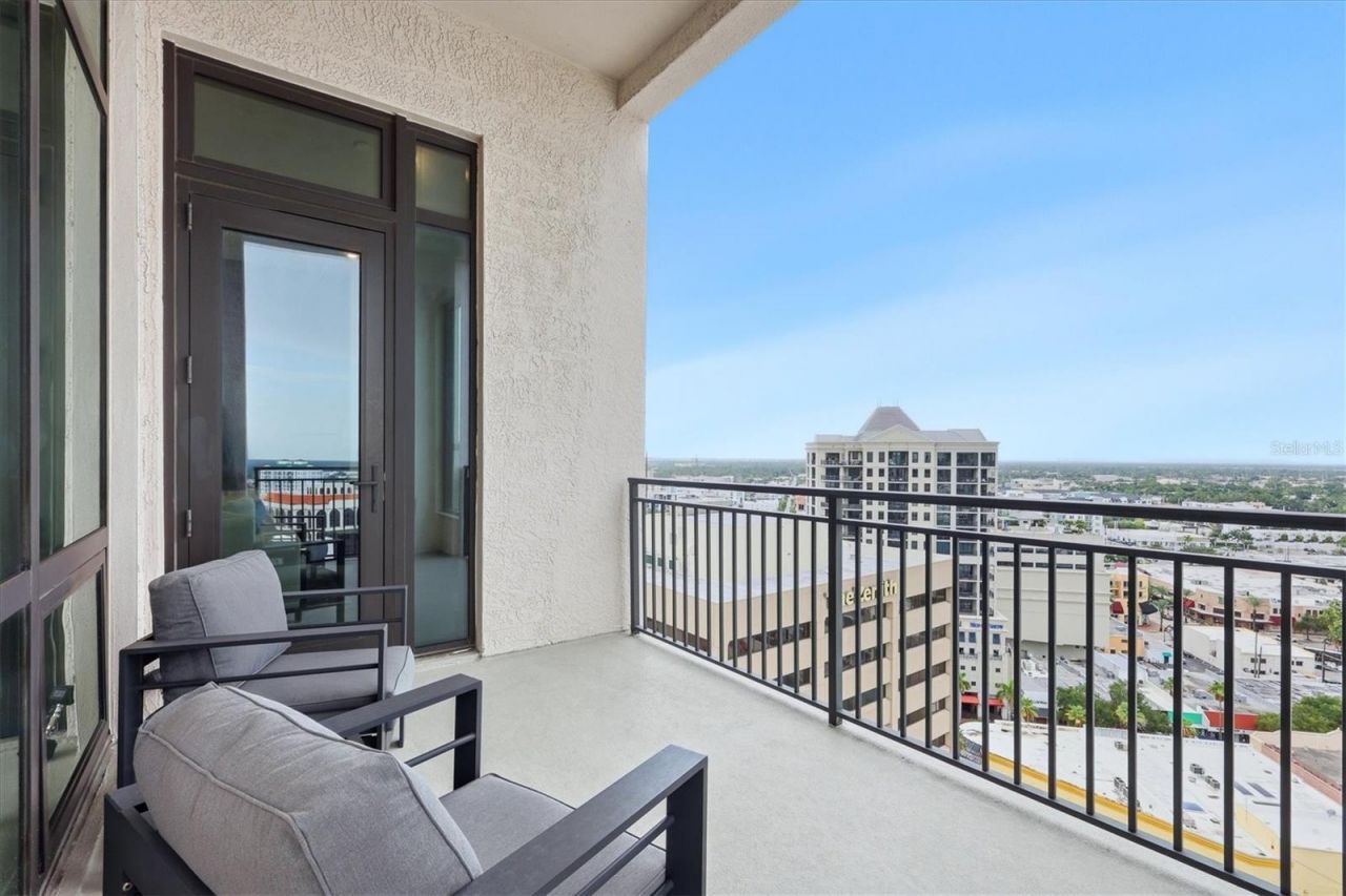 33 S Palm Avenue, Unit 1503, Sarasota, FL 34236 Photo