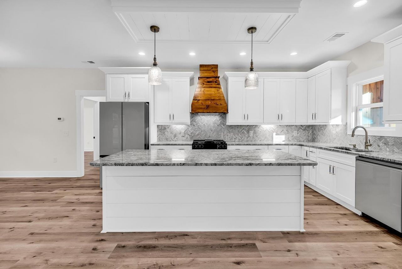 6671 Old Bucksville Rd. Photo 11