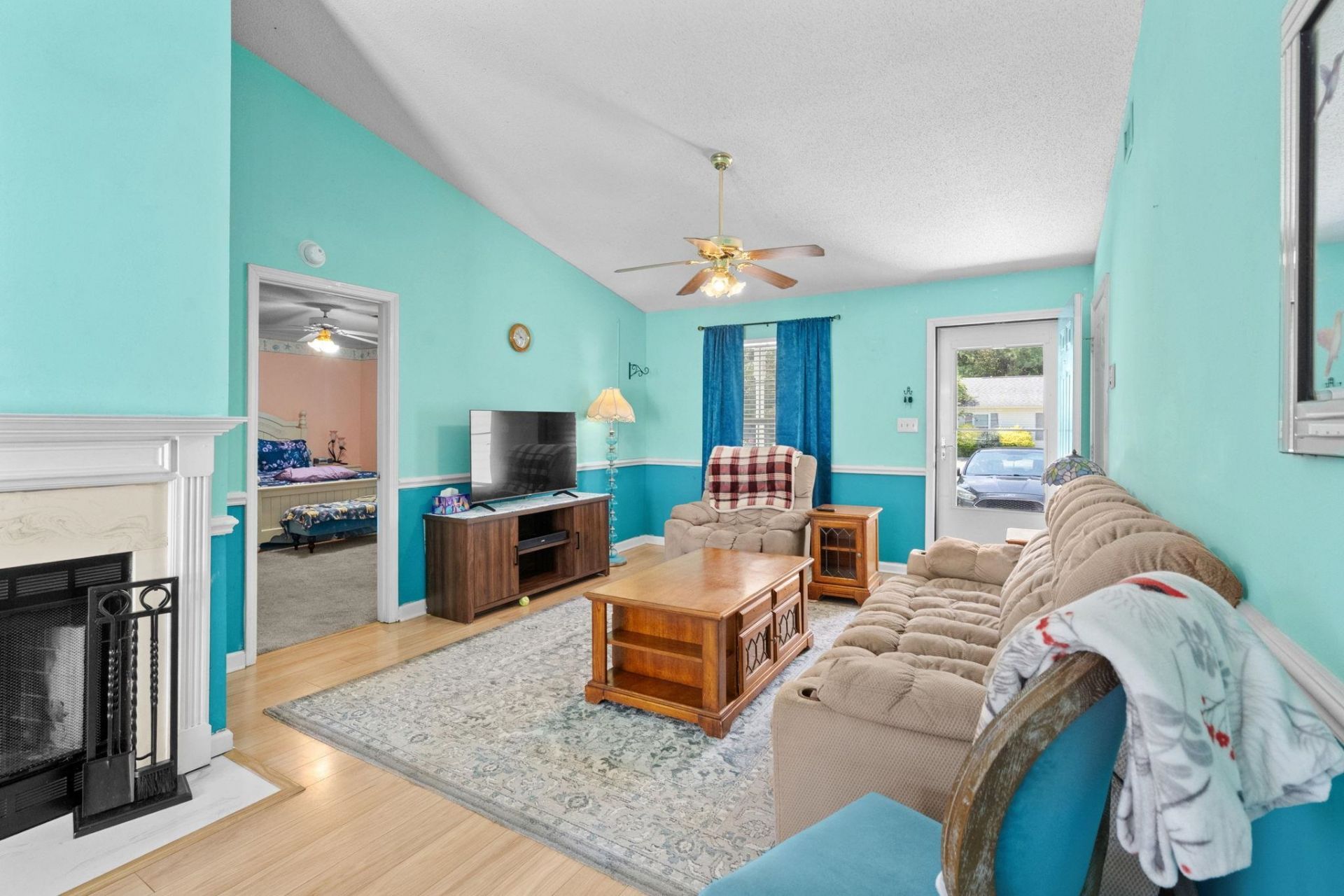 2643 Temperance Dr. Photo 6